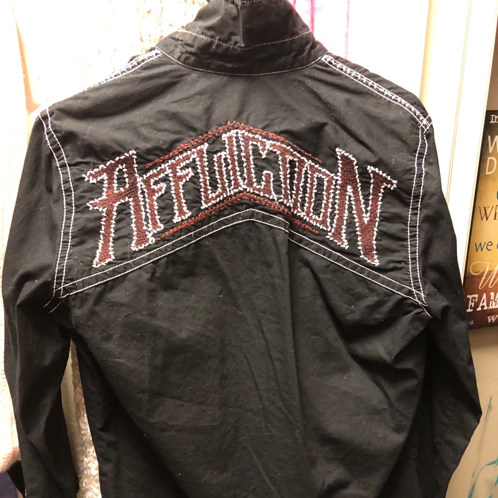 Men’s Affliction button down long sleeve shirt